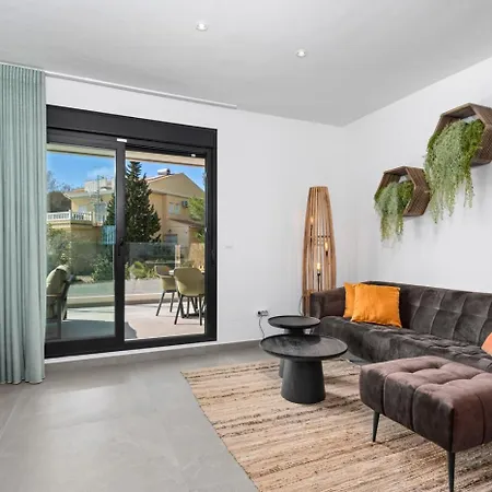 Διαμέρισμα 4p Design Apartmenthuge Terrace *